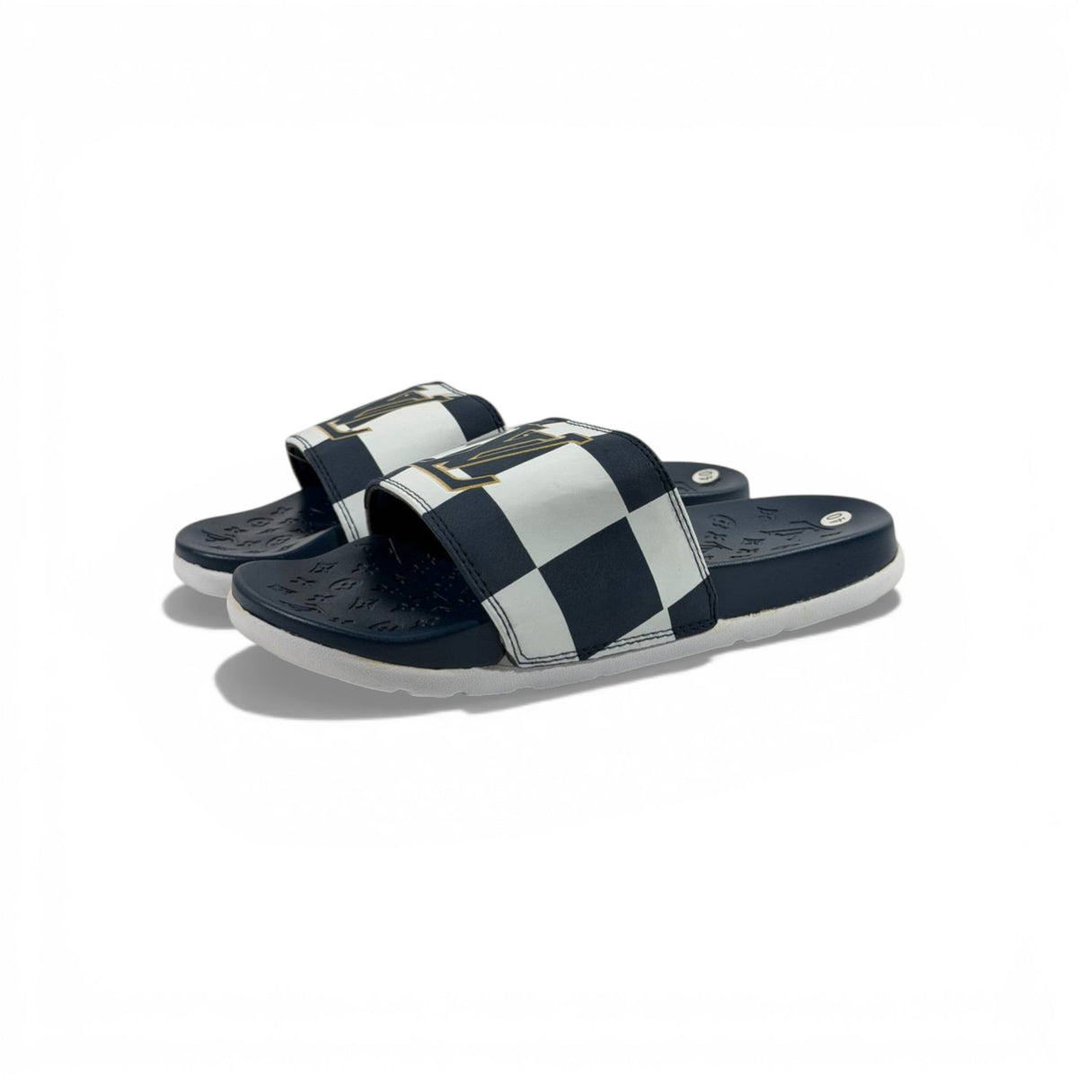 🔵 Louis Vuitton Slides – Damier Navy Edition 👑✨ - MASTERPIECE