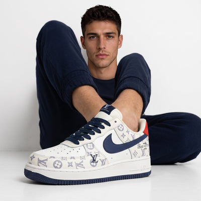 Louis Vuitton Sneaker – White Navy Monogram 👟 - MASTERPIECE