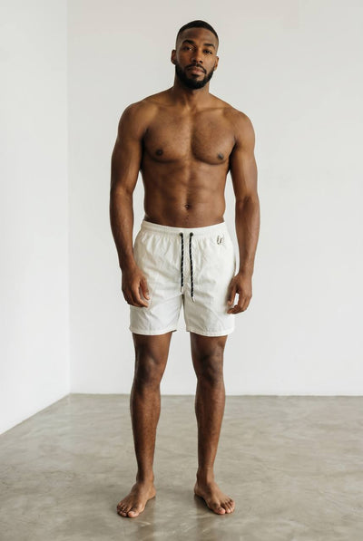 🤍 Louis Vuitton White Swim Shorts – Clean Luxury Summer Essential 🩳✨ - MASTERPIECE