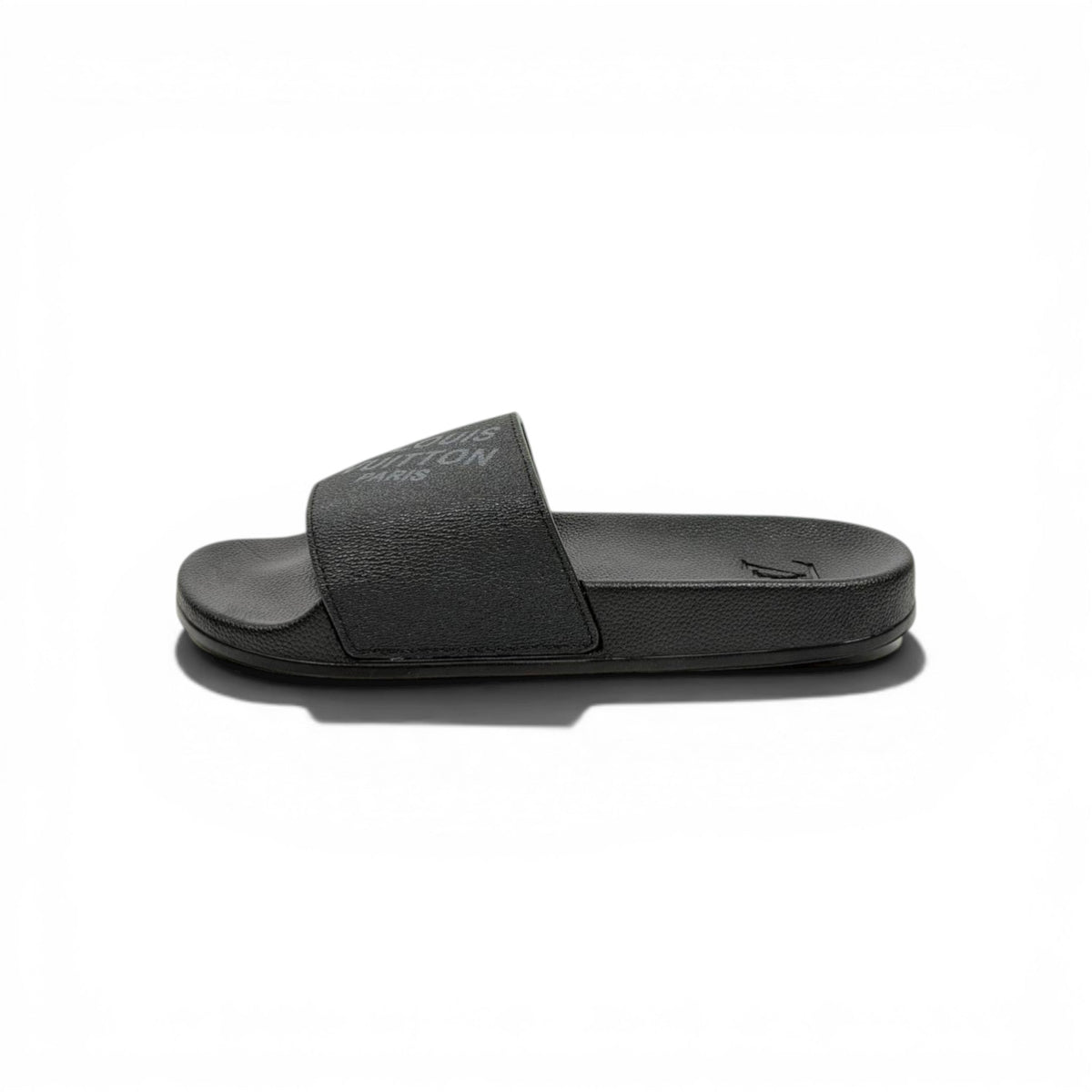 🖤✨ LV Inspired Slides – Black Luxury Minimal Edition - MASTERPIECE