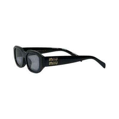 🕶️ Miu Miu Black Rectangle Sunglasses – Bold Luxury & Timeless Style 🖤✨ - MASTERPIECE