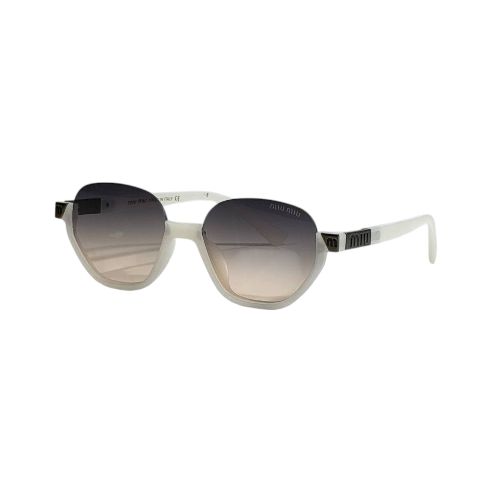 Miu Miu Luxe Oversized White Sunglasses 🤍✨ Chic Designer Glam Eyewear - MASTERPIECE