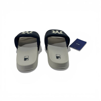 ⚾ New York Yankees Classic Slides – Navy & Cream Edition 💙🤍 - MASTERPIECE