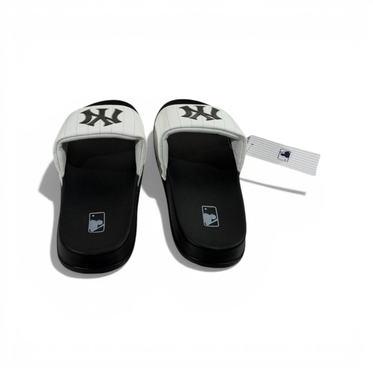 ⚾ New York Yankees Mono Slides – White & Black Edition 🤍🖤 - MASTERPIECE