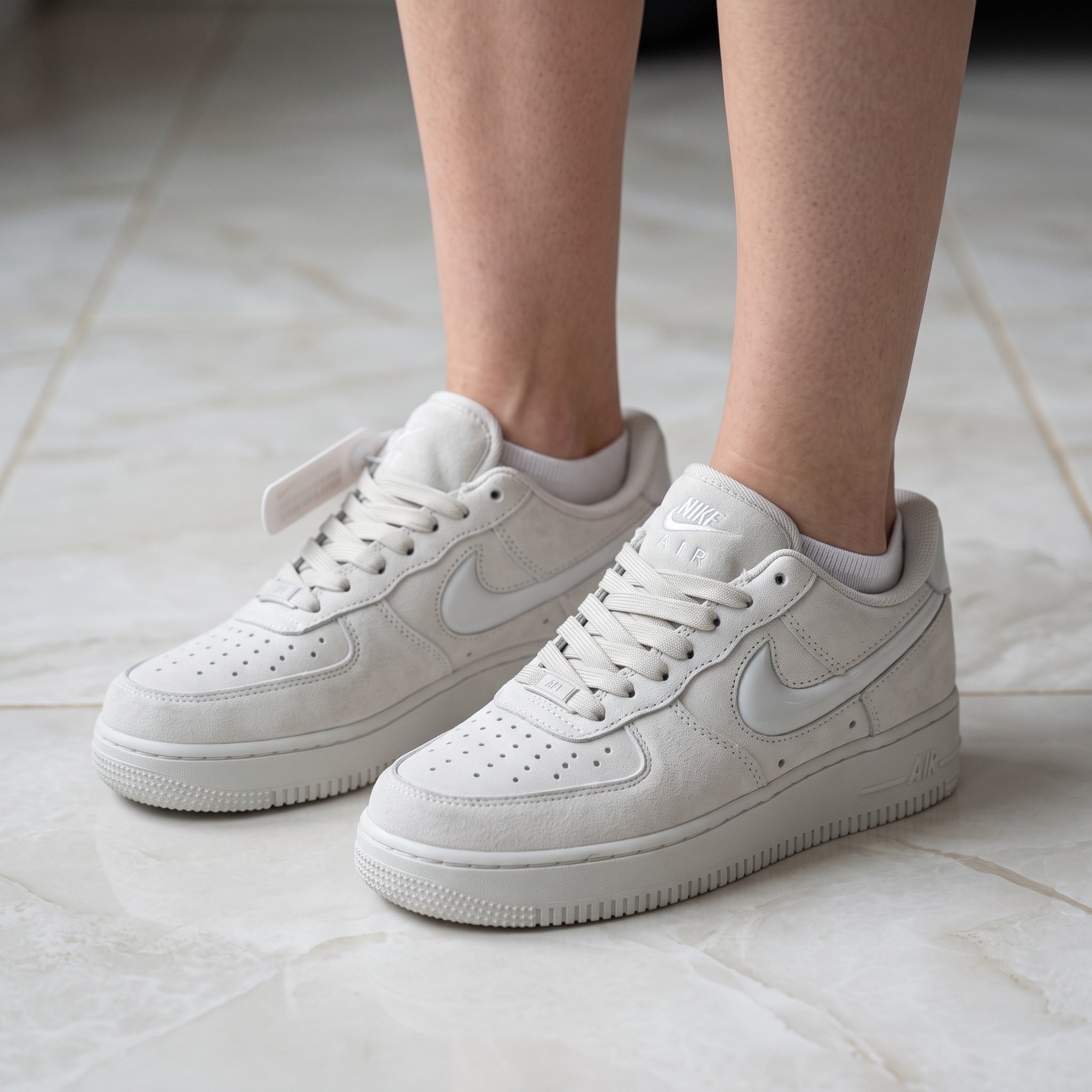 Nike Air Force 1 – Light Bone Sneakers – Clean White 👟 - MASTERPIECE