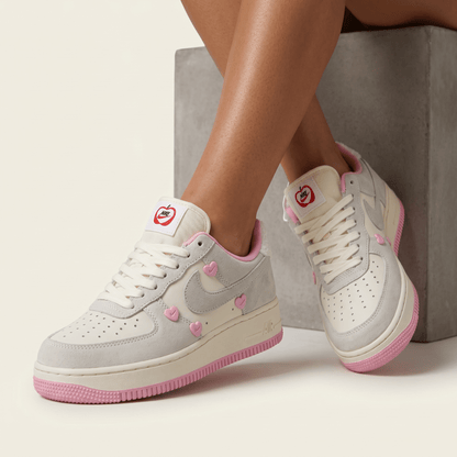 Nike Air Force 1 Pink Hearts 🤍🩷👟 - MASTERPIECE
