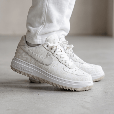 Nike Air Force 1 Triple White Monogram 🤍👟✨ - MASTERPIECE