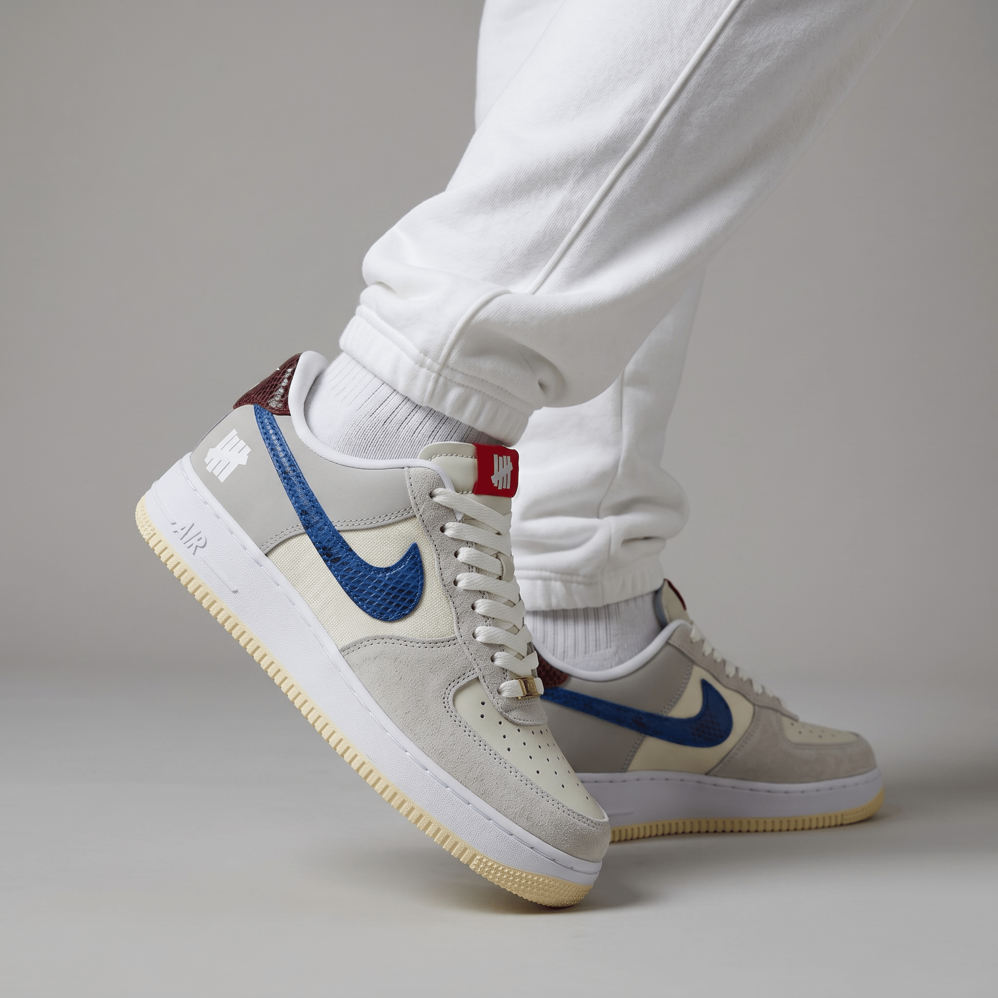 Nike Air Force 1 Undefeated Blue Swoosh 💙🤍👟 - MASTERPIECE