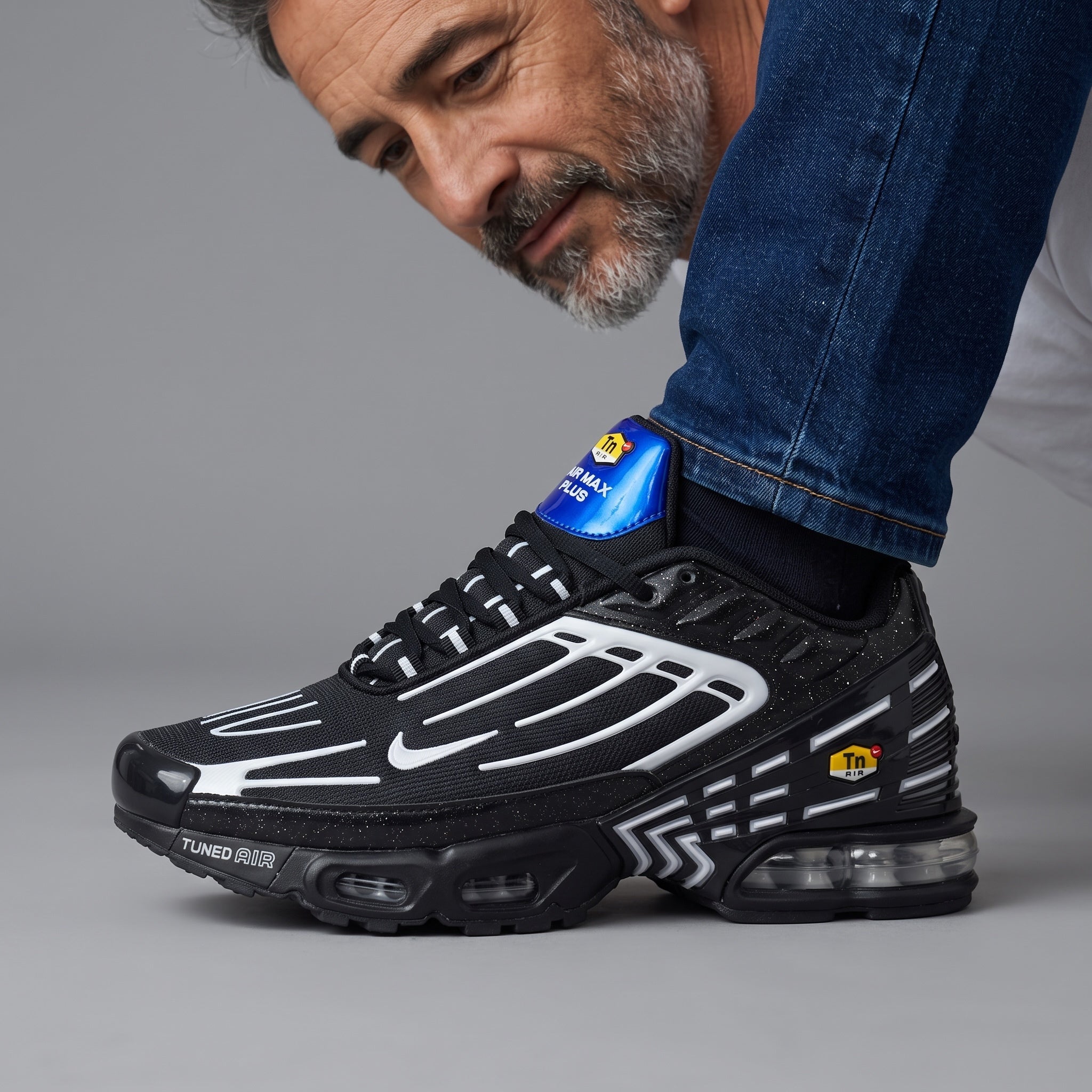 Nike Air Max Plus Tuned Air – Black/Blue 🔥👟 - MASTERPIECE