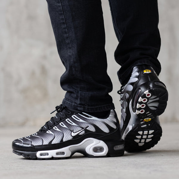 Nike Air Max Plus Tuned – Black Gradient ⚫️👟