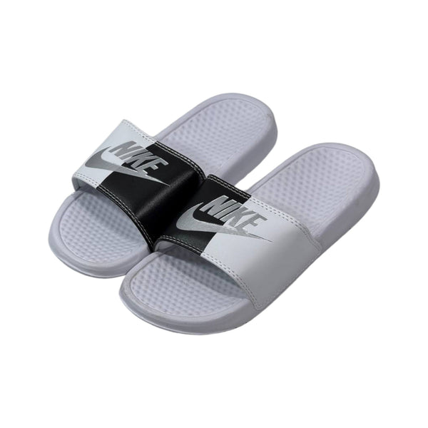 ⚫⚪ Nike Benassi Duo Slides – Black & White Edition