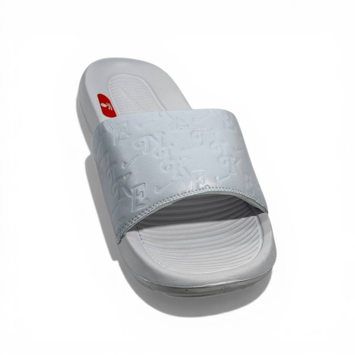 🩴 Nike Comfort Slides – Ice White Edition 🤍✨🔥 - MASTERPIECE