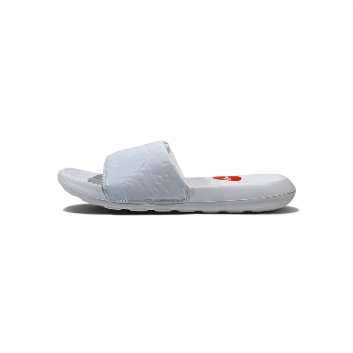 🩴 Nike Comfort Slides – Ice White Edition 🤍✨🔥 - MASTERPIECE