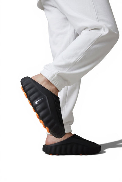 Nike Mind 001 Slides – Futuristic Black Comfort Sandals ⚡🖤 | Lightweight Slip-On Streetwear Slides - MASTERPIECE
