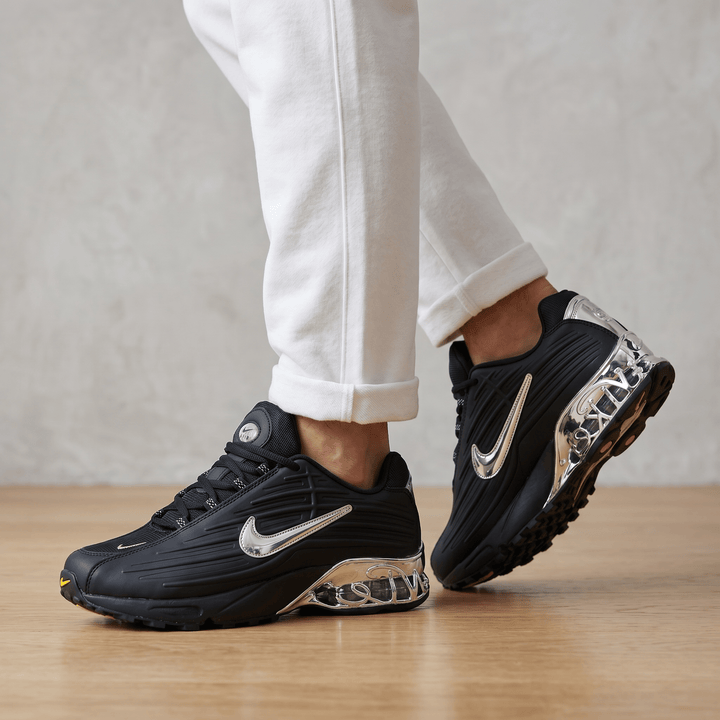 Nike Shox Chrome — Black