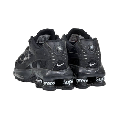 🔥👟 Nike Shox Ride 2 x Supreme Triple Black Limited Edition Sneakers – Premium Streetwear Cushion Running Shoes 🖤⚡ - MASTERPIECE