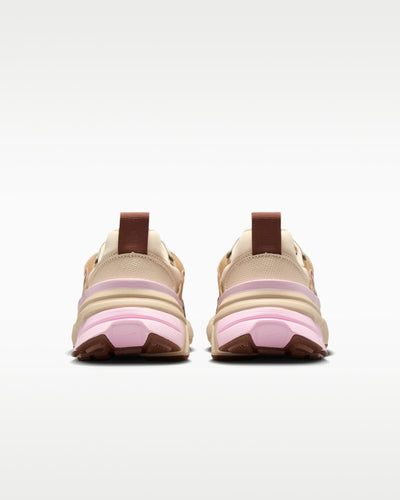 Nike Sneaker – Tan Rose Chunky Runner 🌷👟 - MASTERPIECE