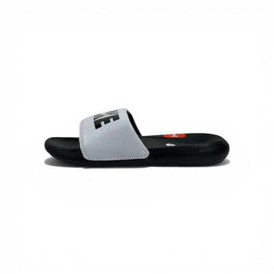 ⚪⚫ Nike Victory One Slides – White & Black Bold Edition - MASTERPIECE
