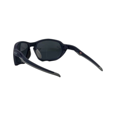 🕶️ Oakley Split Shot Stealth Black Sunglasses – Polarized Performance Edition - MASTERPIECE