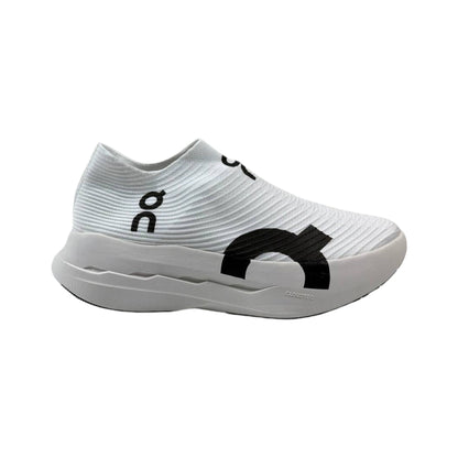 On Cloud UltraFlex Knit Sneakers ⚪⚫ - MASTERPIECE