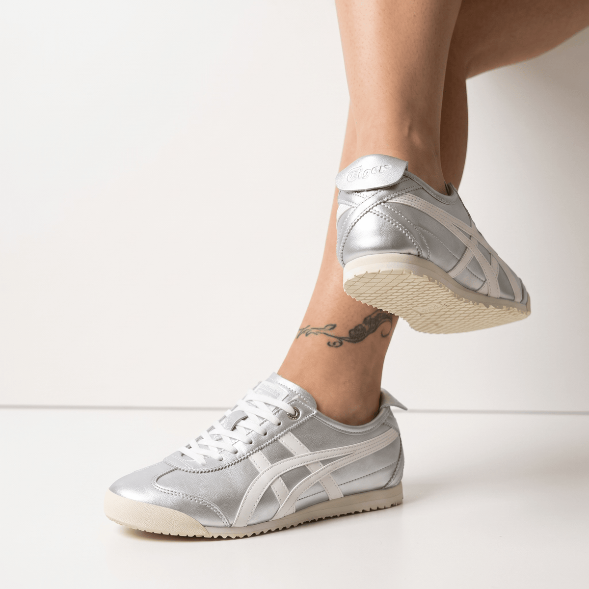 Onitsuka Tiger Mexico 66 – Silver/Cream ✨👟 - MASTERPIECE