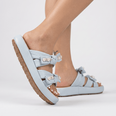 Pearl Bow Comfort Slides – Baby Blue 🩵✨ - MASTERPIECE