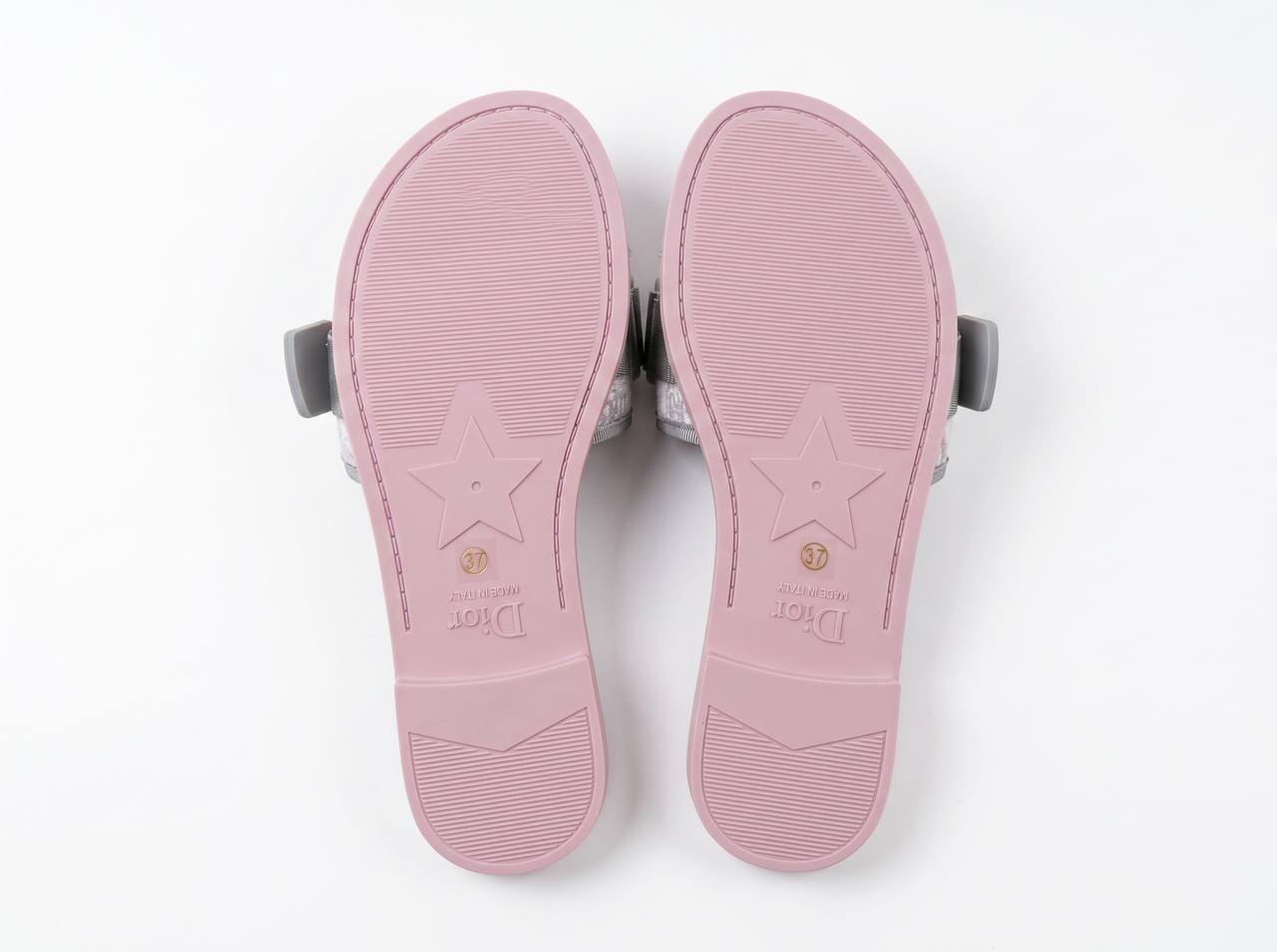 Christian Dior DiorAct Logo Slides – Pink & Grey 🌸