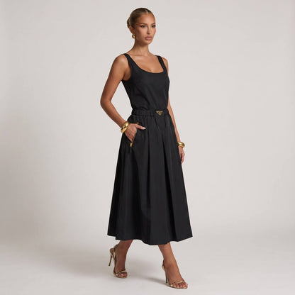 Prada Black Pleated Midi Skirt 🖤✨