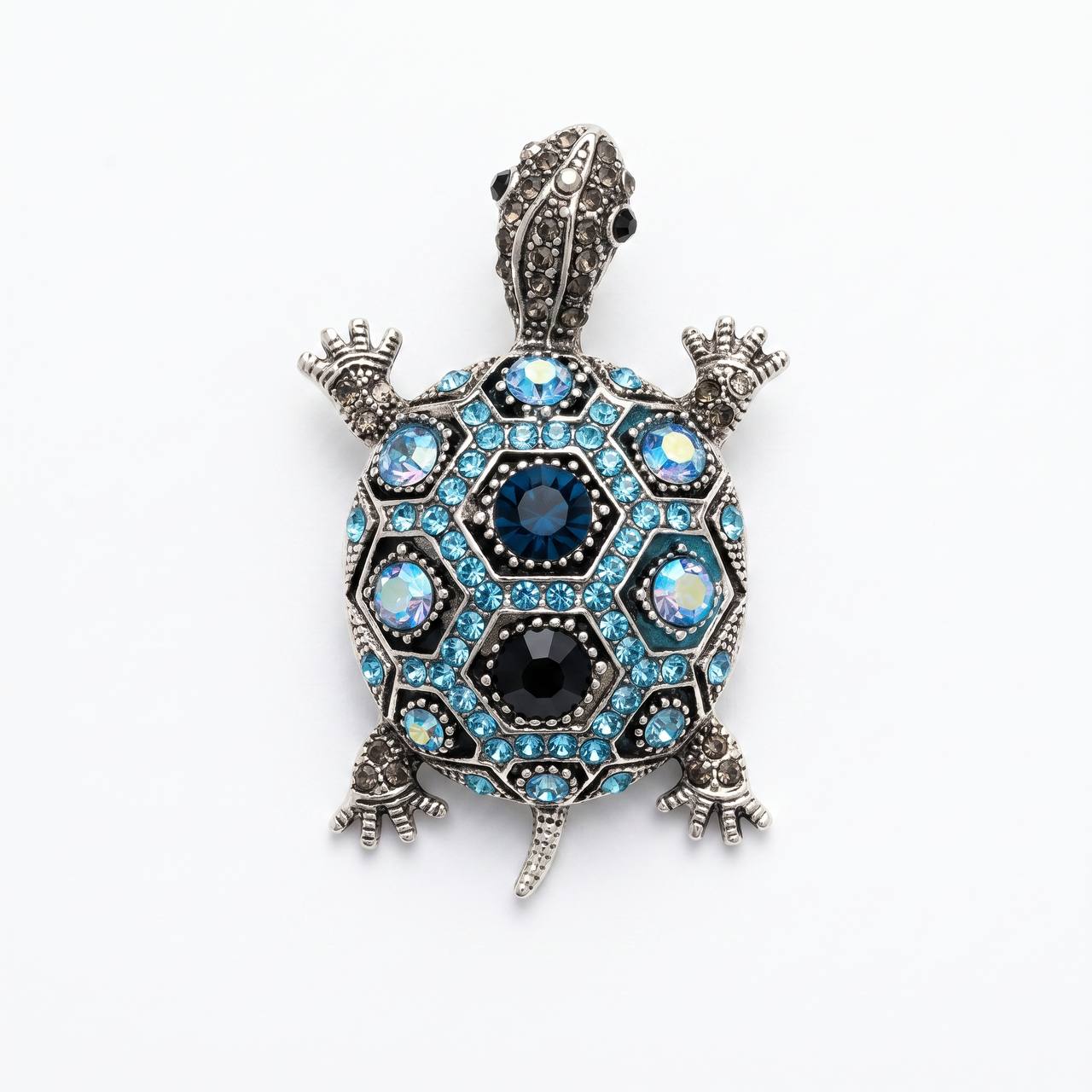 🐢💎 Blue Crystal Turtle Statement Brooch ✨