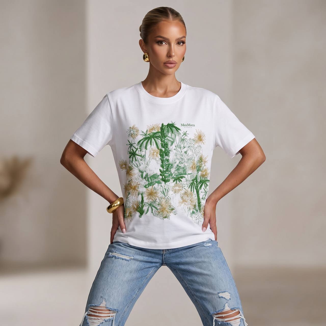 🤍 Max Mara White Botanical Graphic T-Shirt – Green & Gold Floral Tee 🌿✨