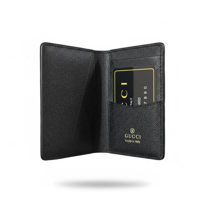 Gucci Black Leather Wallet with Gold GG Logo – Minimal Luxury Design 🖤✨