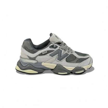 New Balance 9060 Grey Sneakers – Modern Comfort & Iconic Design 👟✨