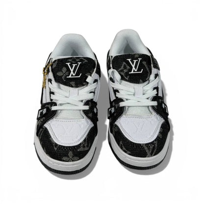 Louis Vuitton Black & White Low-Top Sneakers – Luxury Street Style Design 👟✨