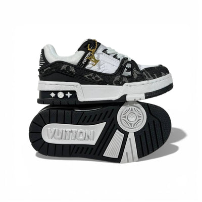 Louis Vuitton Black & White Low-Top Sneakers – Luxury Street Style Design 👟✨