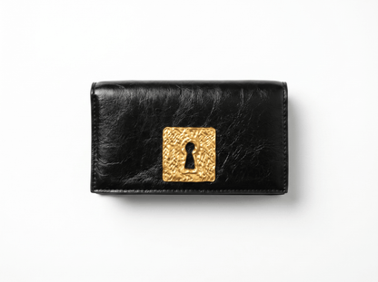 🖤 SCHIAPARELLI Hammered Keyhole Chain Bag ✨ - MASTERPIECE