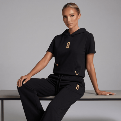Schiaparelli Keyhole Luxe Lounge Set 🖤✨🔑 - MASTERPIECE