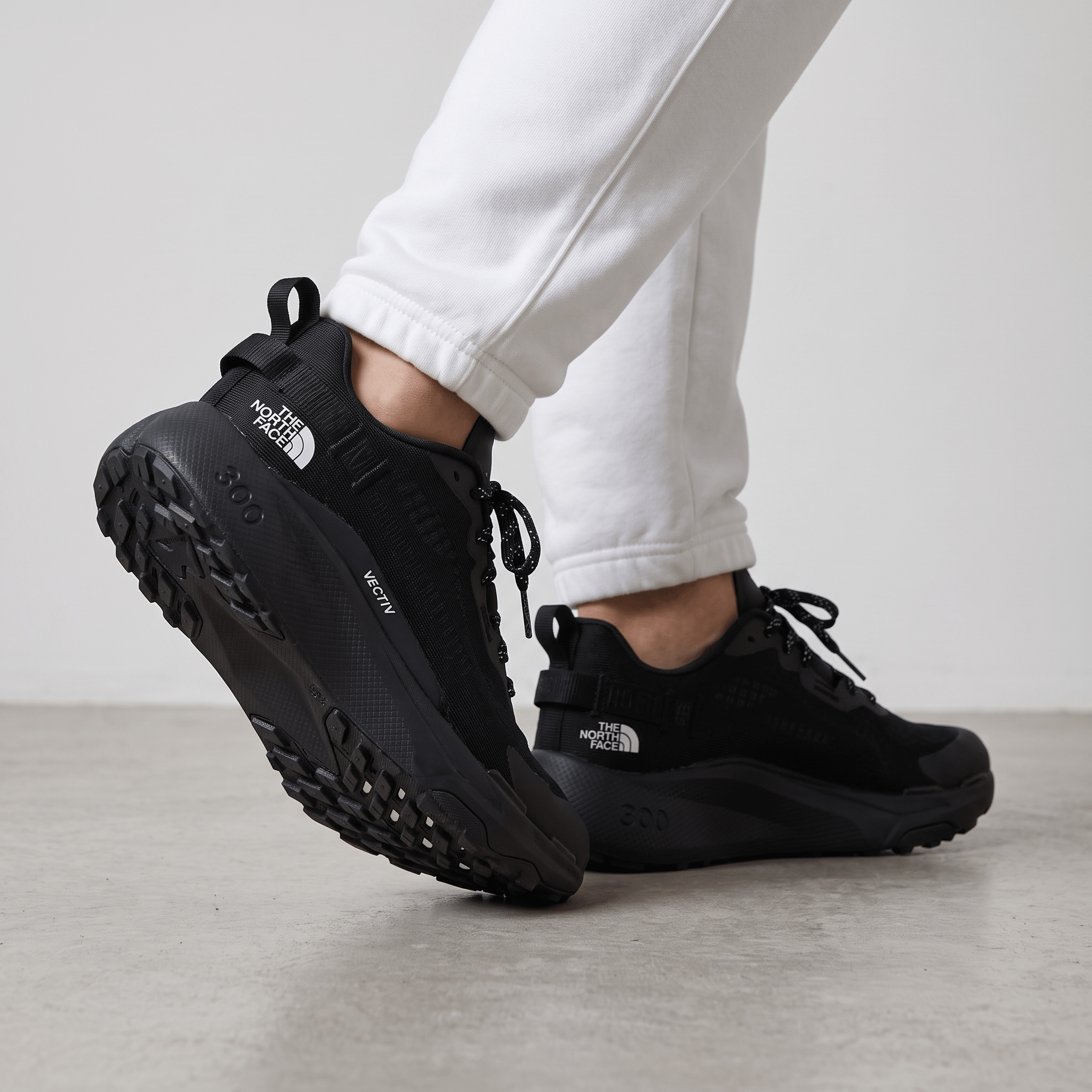 🖤 The North Face VECTIV 800 – Triple Black Trail Running Shoes - MASTERPIECE