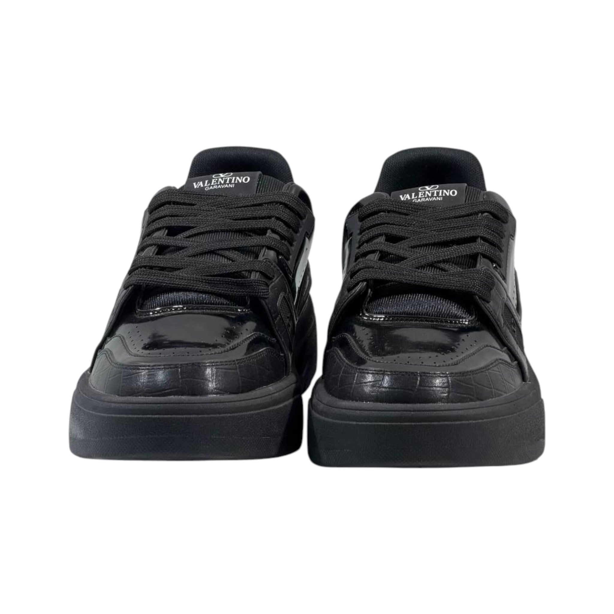 🖤 Valentino Garavani All-Black Platform Sneakers 👟🔥 - MASTERPIECE