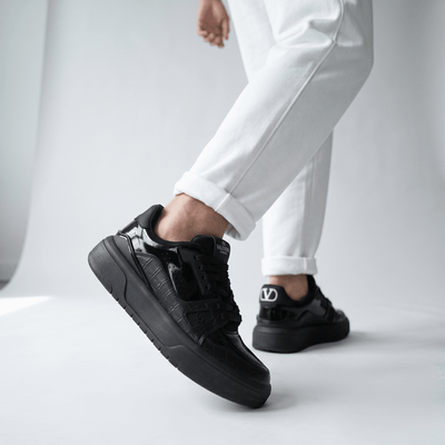 🖤 Valentino Garavani All-Black Platform Sneakers 👟🔥 - MASTERPIECE